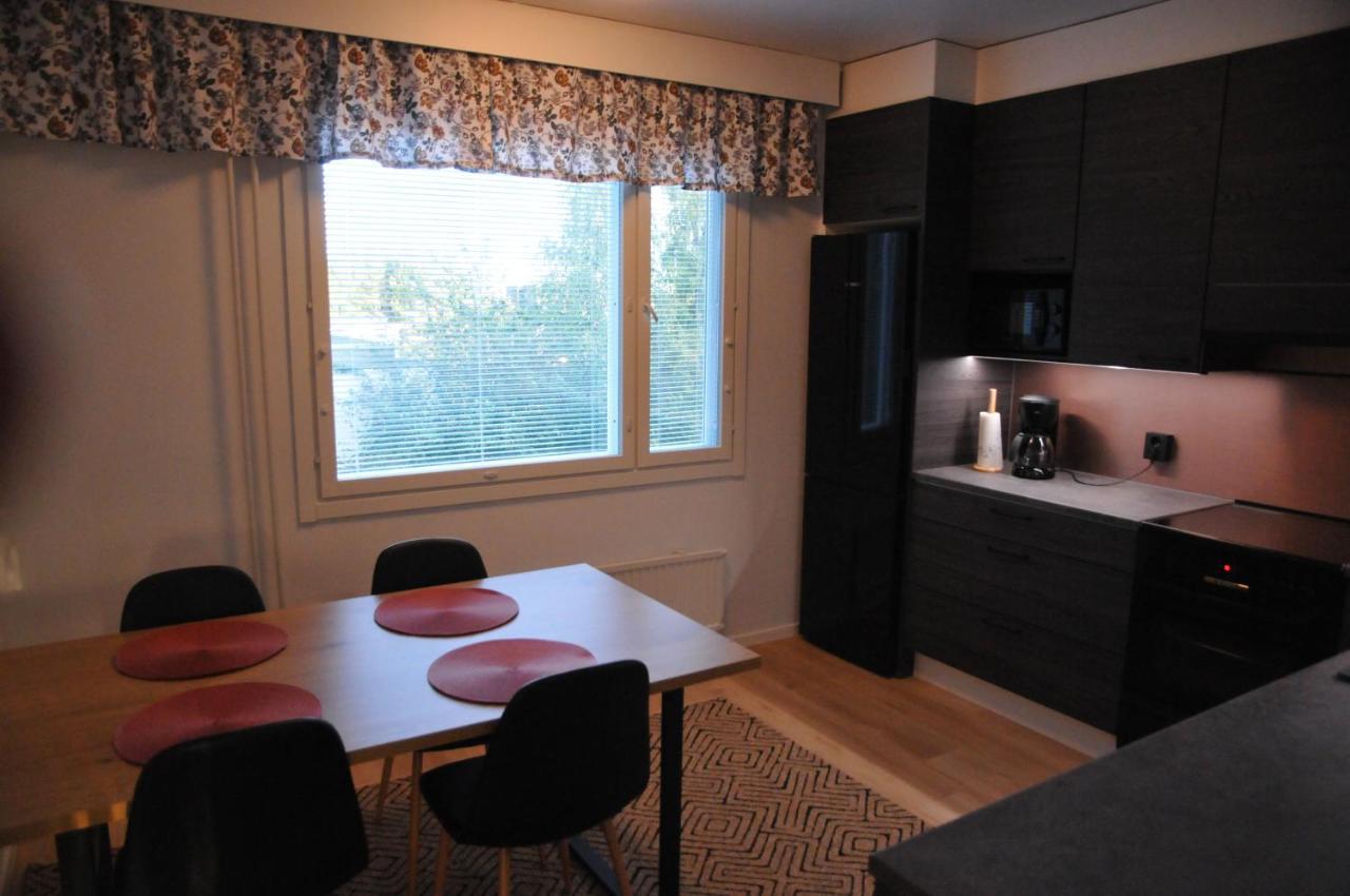 Apartment For Six Near Railway Station Rovaniemi Bagian luar foto